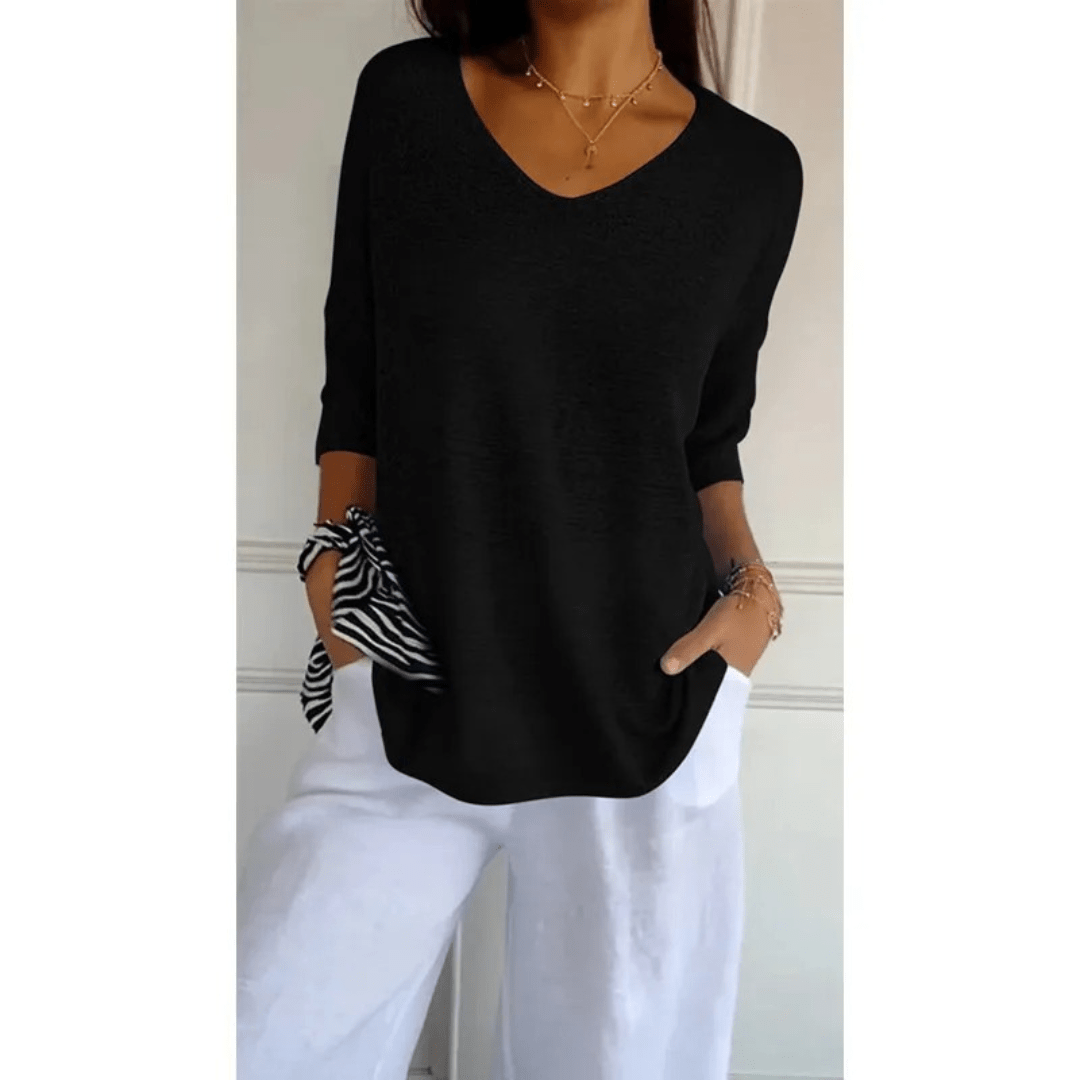 Fiona | V Neck Relaxed 3/4 Sleeve Lightweight Casual Top